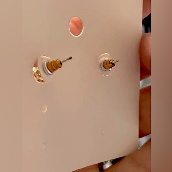 ⚜️🖤 Heart Decor Drop Earrings 🖤⚜️ Brand New - Picture 10 of 10